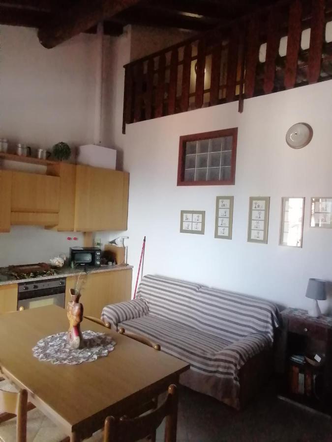 Villa Casa Vacanze 'La Piazza' Zone Exterior foto